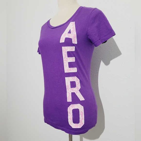 AEROPOSTALE SHORT SLEEVE  SHIRT WOMAN'S SIZE Large Purple With Pink Lace Letters - Picture 2 of 9